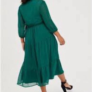 Maxi chiffon clip dot pleated dress